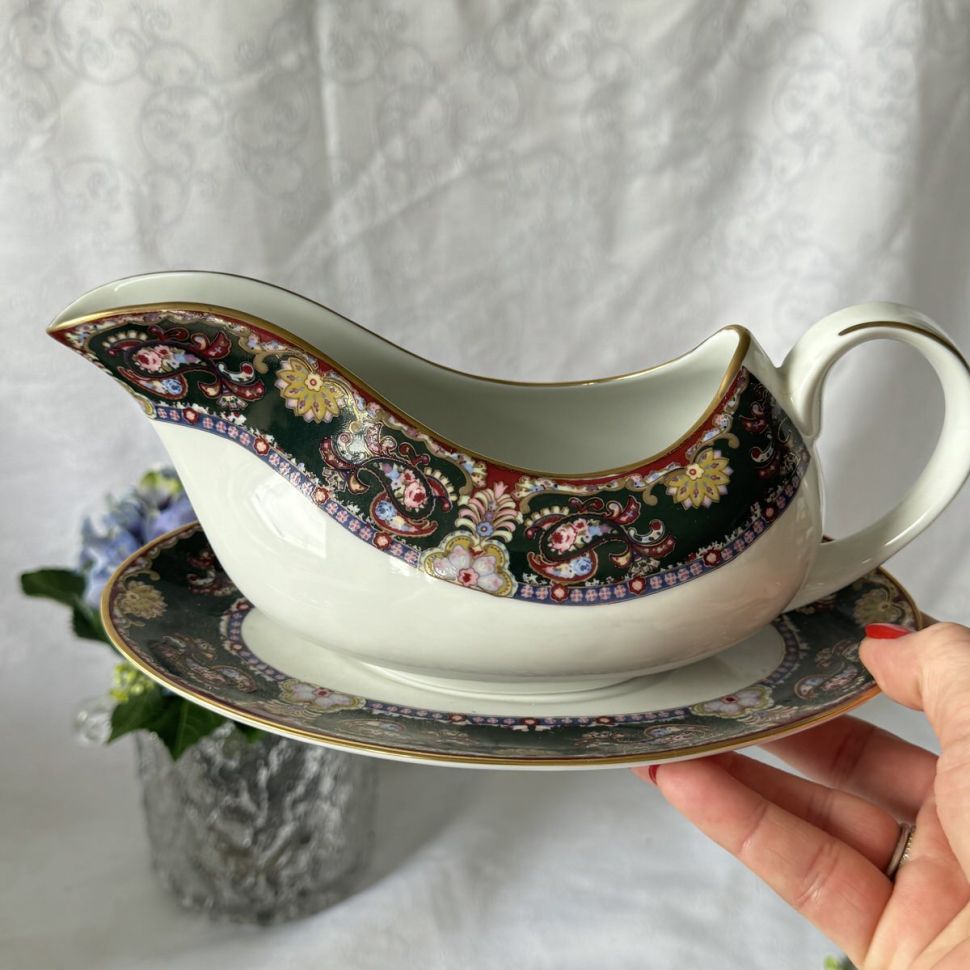 Соусник на блюде Dankotuwa Porcelain Laklain Royal paisley 500 мл фарфор
