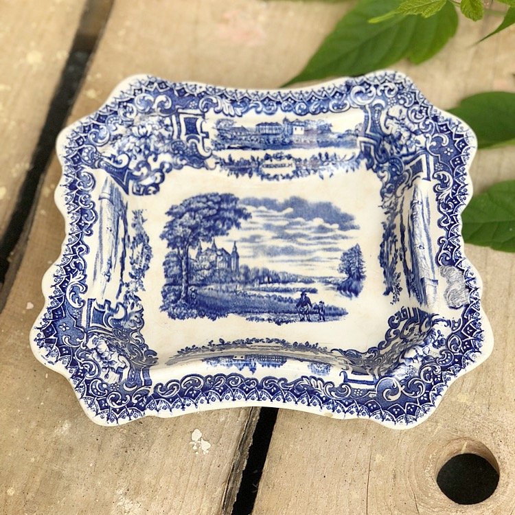 Блюдо на ножке Rorstrand Grensholm 120 лет фарфор Швеция