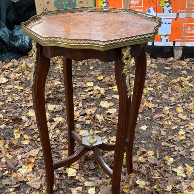 Столик старинный 78 см дерево латунь Франция