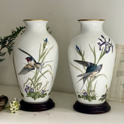 Ваза Franklin Porcelain The Meadowland Bird 29 см фарфор Япония 1980 г.
