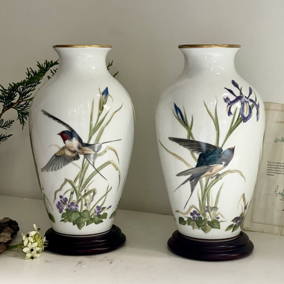 Ваза Franklin Porcelain The Meadowland Bird 29 см фарфор Япония 1980 г.