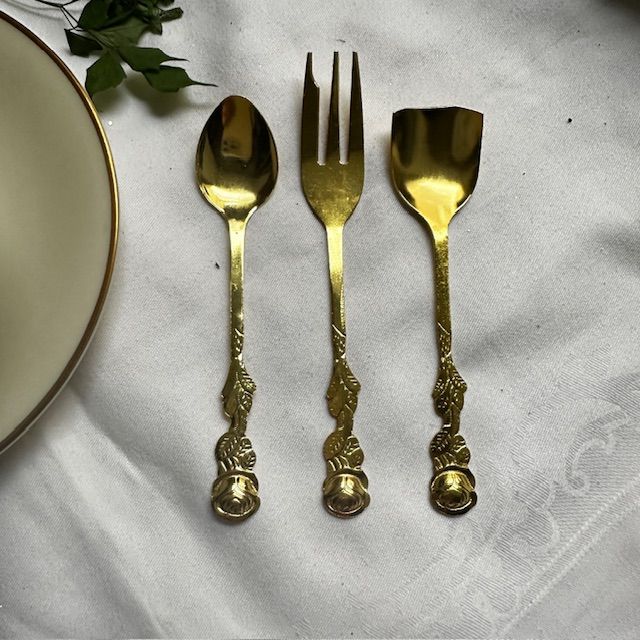 Вилка трезубец Роза 14 см