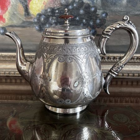 Чайник 1 л серебрение штихтельная гравировка