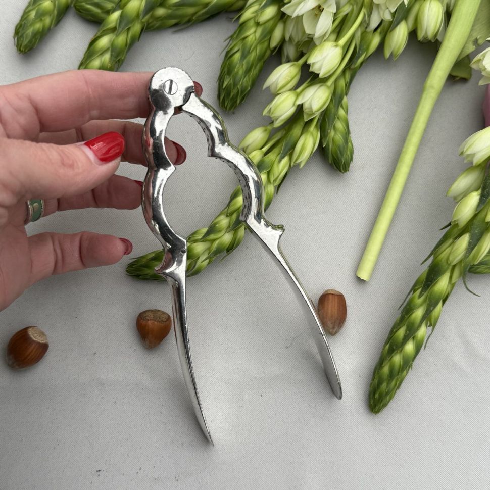 Орехокол 16 см металл