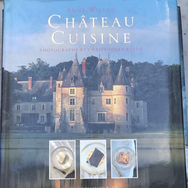 Книга Anne Willan Chateau Cuisine 1992 г.