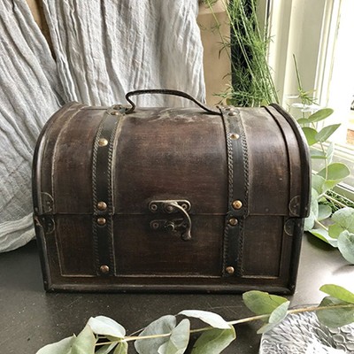 Шкатулка деревянная с отделкой кожей