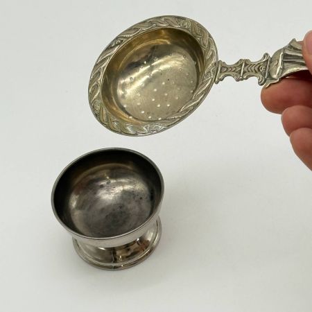 Ситечко для чая на подставке 11 см мельхиор Голландия