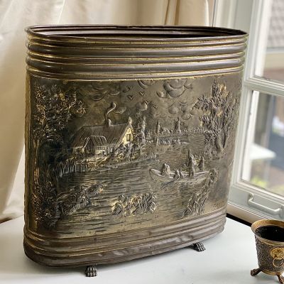 Зольник ведро на 3-х лапах латунь чеканка 50 см