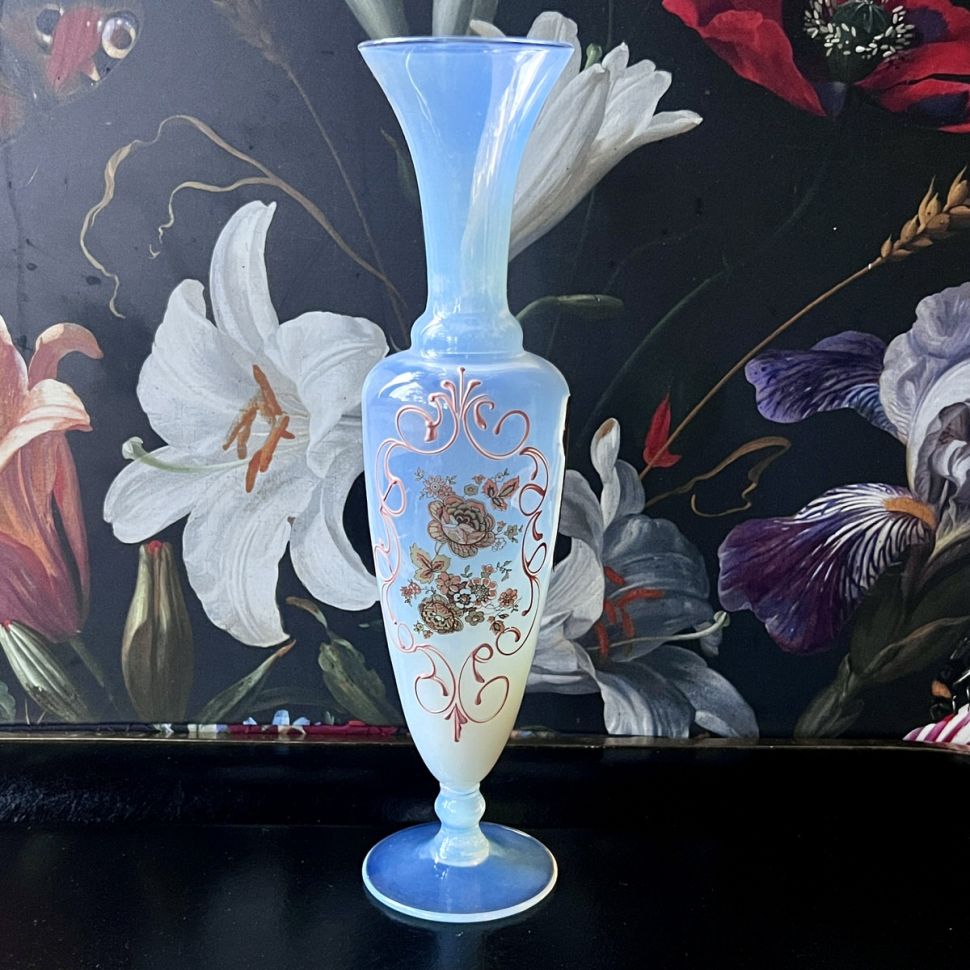 Ваза ручная работа 26 см опаловое стекло Италия