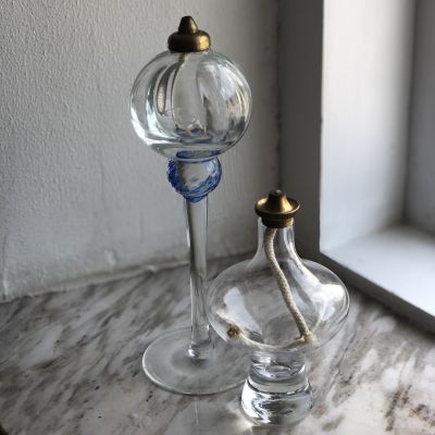 Лампа керосиновая на длинной ножке Швеция