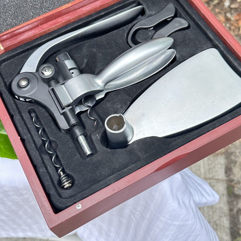 Набор сомелье в деревянной коробке