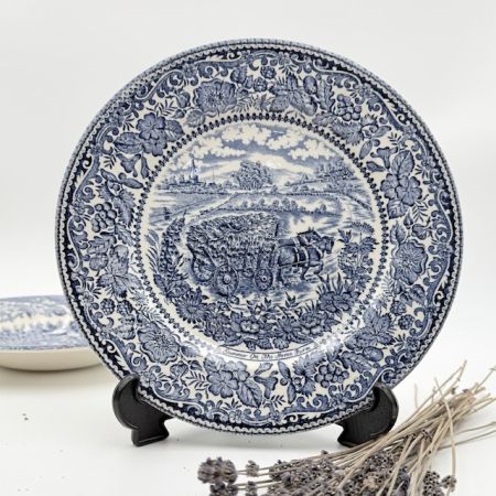 Тарелка English Ironstone Company (EIT) 25 см Англия    