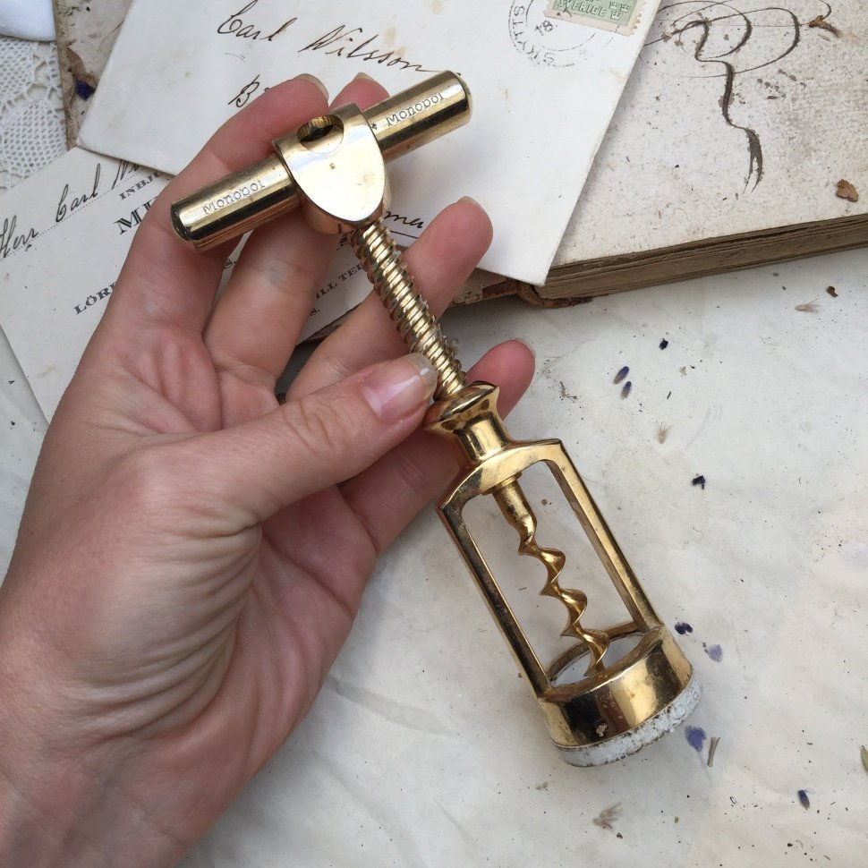 Штопор Monopol c вкручивающимся механизмом