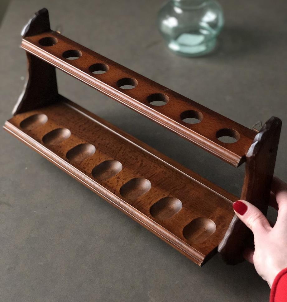 Полка-подставка для курительных трубок