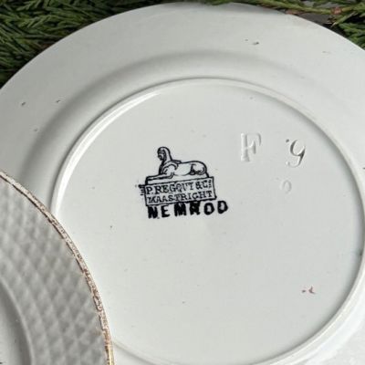 Тарелка говорящая P. Regout Maastricht 18 см Голландия 1878 г.