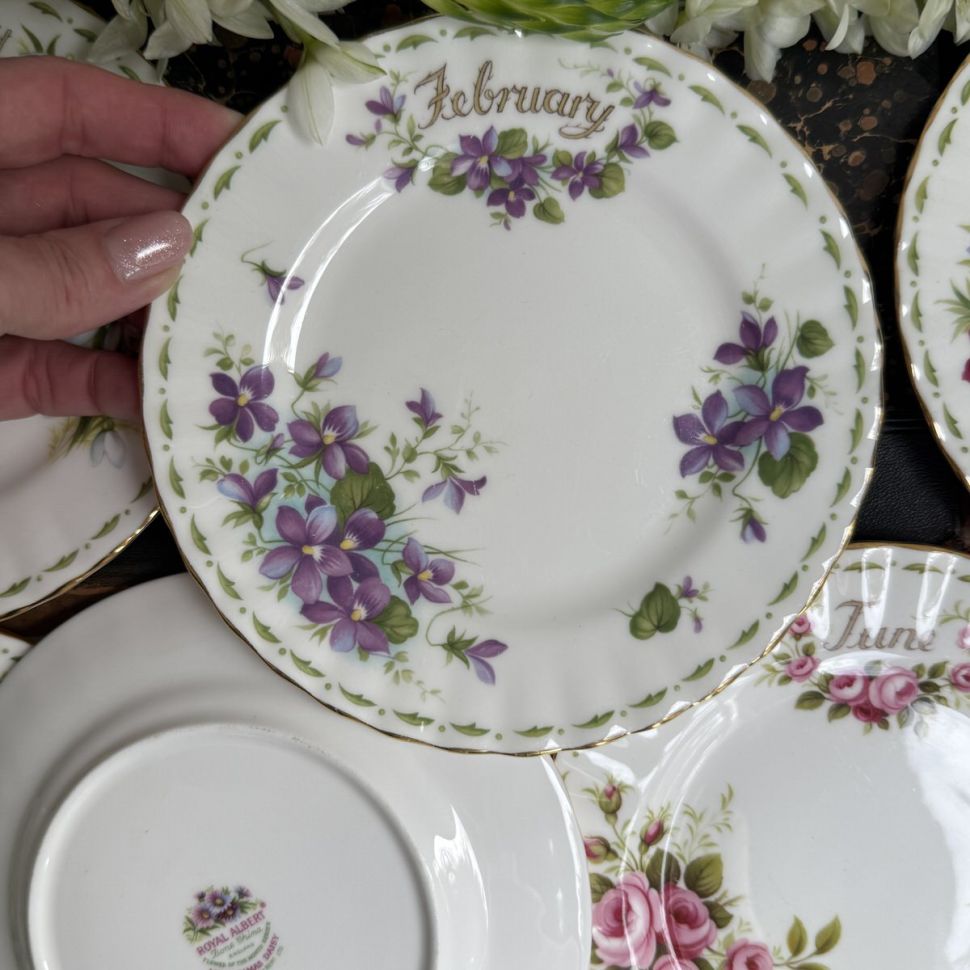 Тарелка Royal Albert 12 месяцев Февраль 16 см Англия