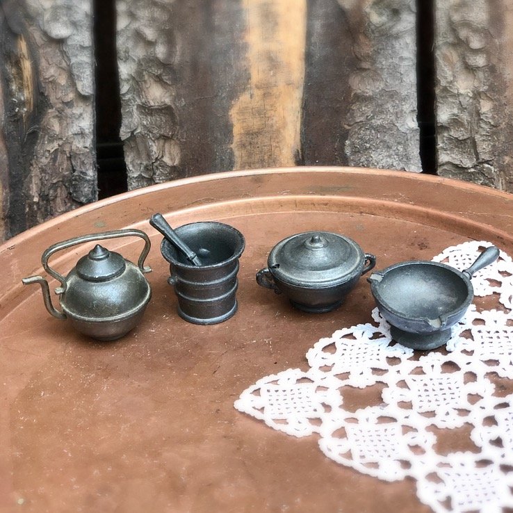 Набор оловянной детской посуды Кухня