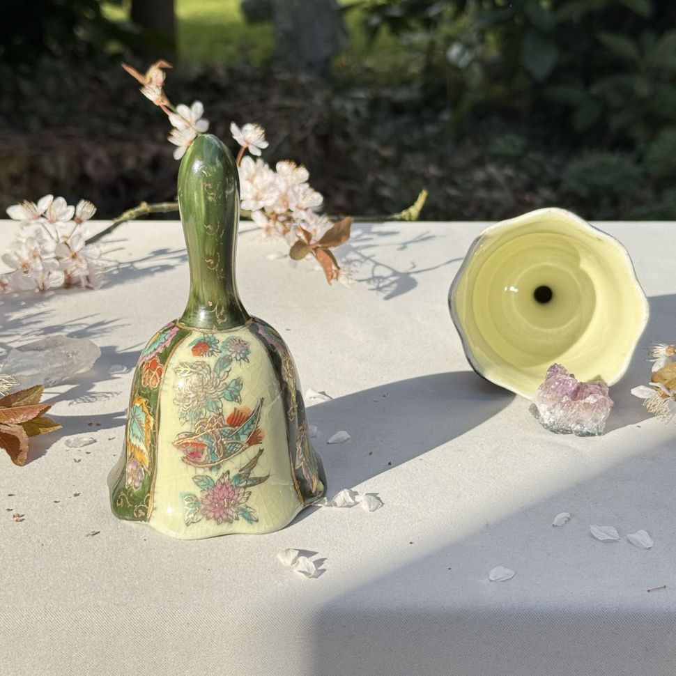 Колокольчик Satsuma без язычка фарфор Шинуазри зеленый 13 см 50-е гг