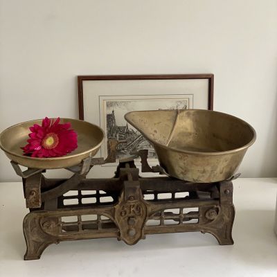 Весы рыночные чугун с латунными чашами 43 см Голландия