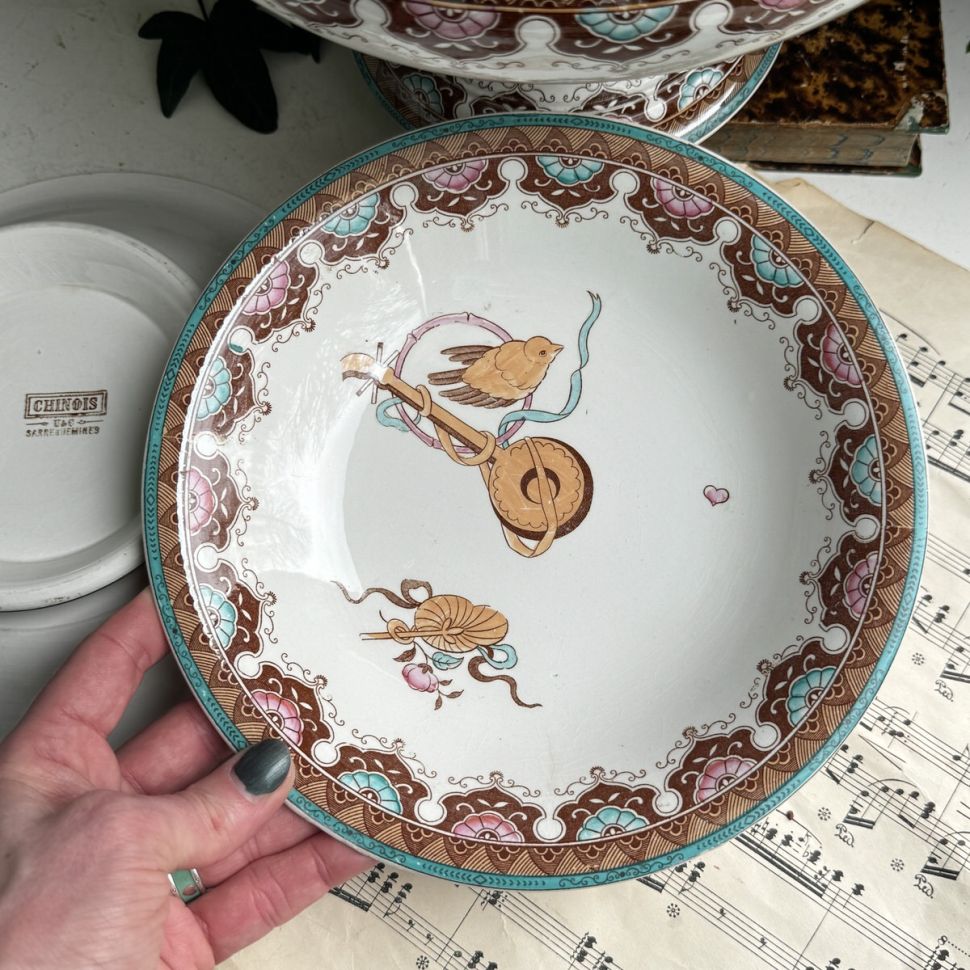 Блюдо на малой ножке Кунхоу Sarreguemines Chinois 22 см Франция