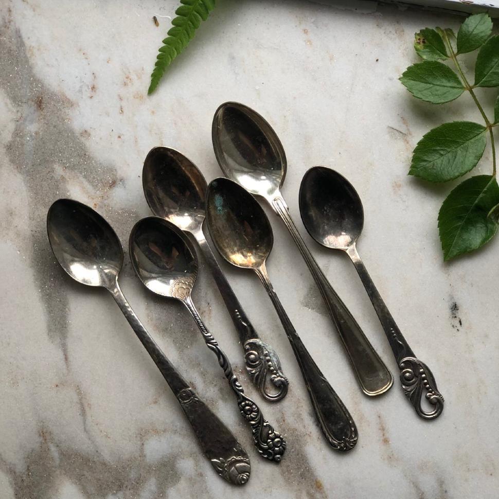 Ложка кофейная 11 см мельхиор набор 6 шт. разные