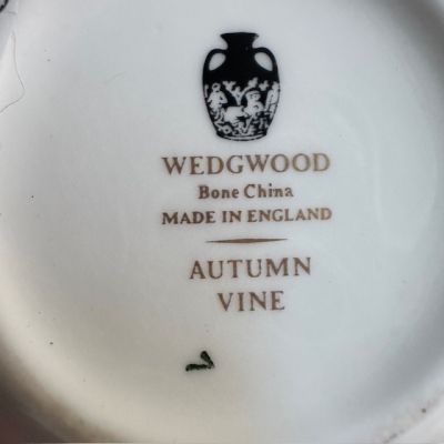Сахарница Wedgwood Autumn Vine 10 см костяной фарфор Англия