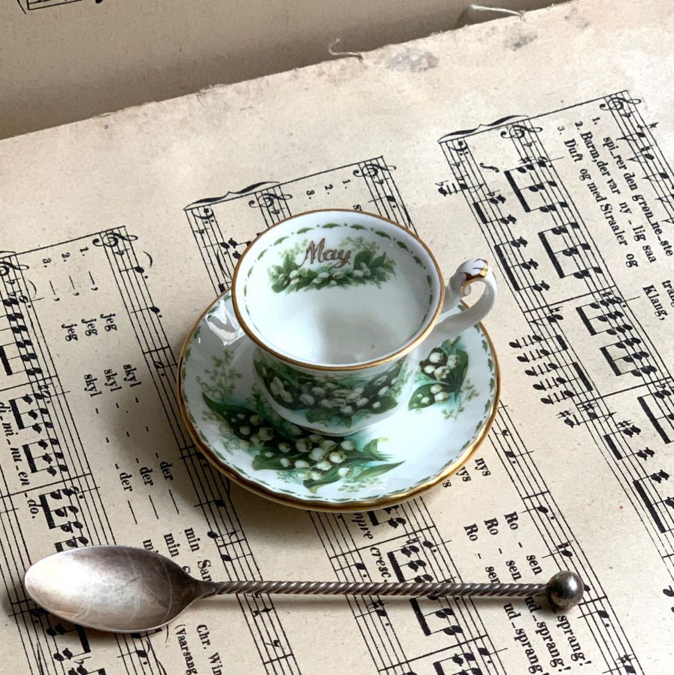 Кофейная пара Royal Albert Май 130 мл 1970 г. 12 месяцев