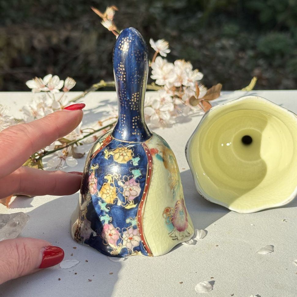 Колокольчик Satsuma без язычка фарфор Шинуазри синий 13 см 50-е гг