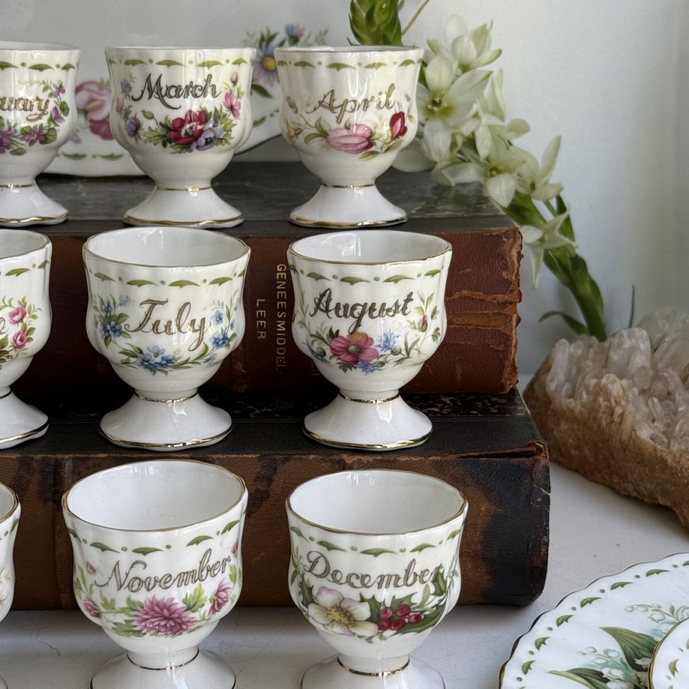 Подставка для яйца Royal Albert 12 месяцев Март 6 см Англия