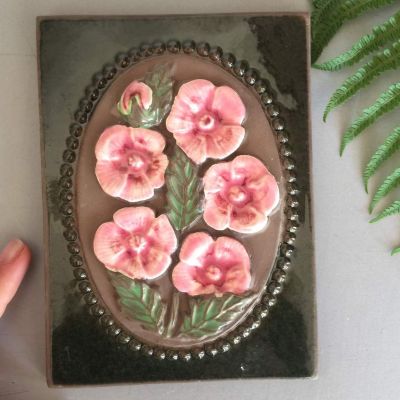 Плитка изразец 23х19 керамика Розовые цветы