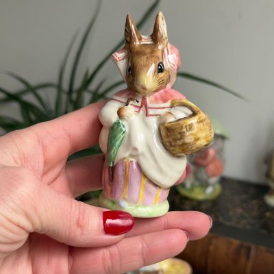 Статуэтка Beatrix Potter Mrs. Rabbit Англия 