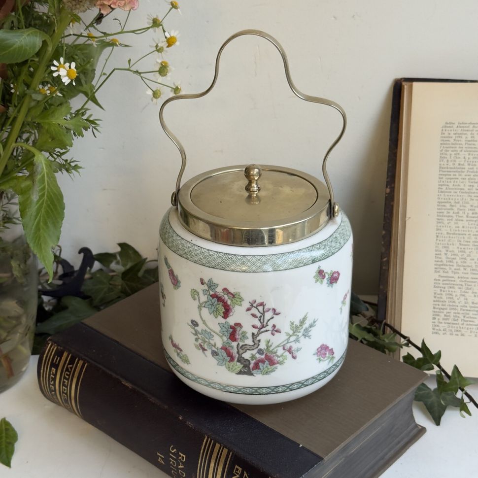 Бисквитница Victoria фарфор Чехословакия