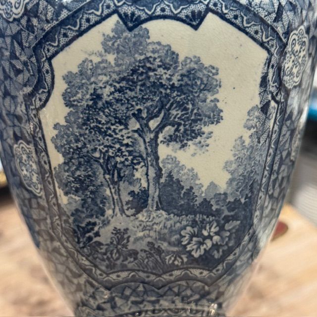 Ваза амфорная ВиллеройБох Flandria  см фарфор Германия 1900 г.г.