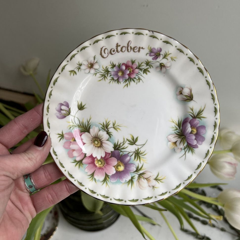 Тарелка Royal Albert 12 месяцев Октябрь 16 см Англия