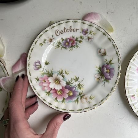 Тарелка Royal Albert 12 месяцев Октябрь 16 см Англия