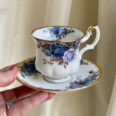 Кофейная пара 150 мл Royal Albert 1987 г. Moonlight Rose Англия