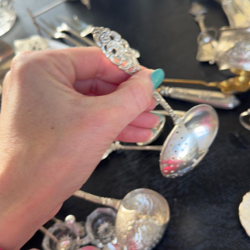 Ложка ситечко Цветы 14 см серебрение