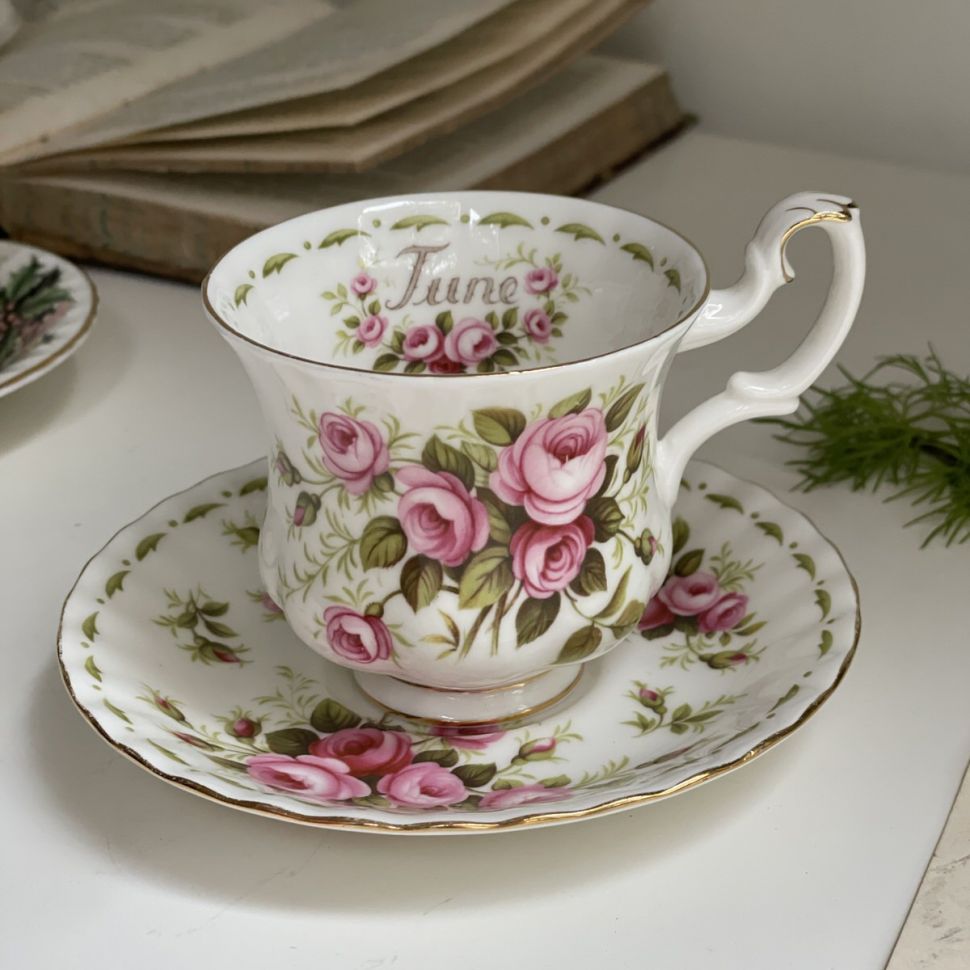 Кофейная пара Royal Albert June Roses 130 мл Англия