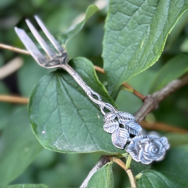 Вилка десертная Хильдесхаймская роза 13 см серебрение 100