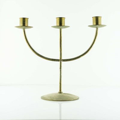 Подсвечник на три свечи металл