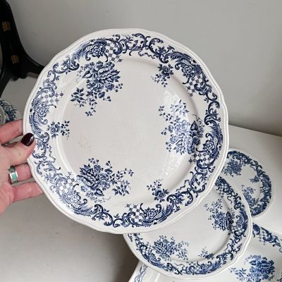 Тарелка 24 см Valeria ВиллеройБох Германия 1940-1970 гг.