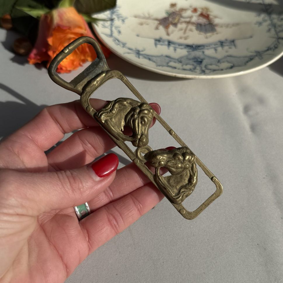 Открывалка Кони 12 см латунь старинная