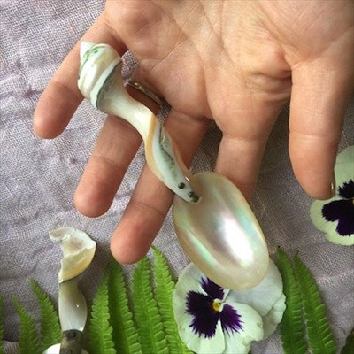 Ложка Перламутр с короткой ручкой из Ракушки