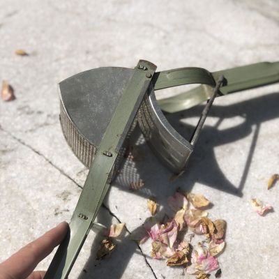 Давилка для пюре из мягких ягод