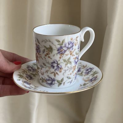 Кофейная пара 160 мл Royal Albert 1982 г. Purple Lace Англия