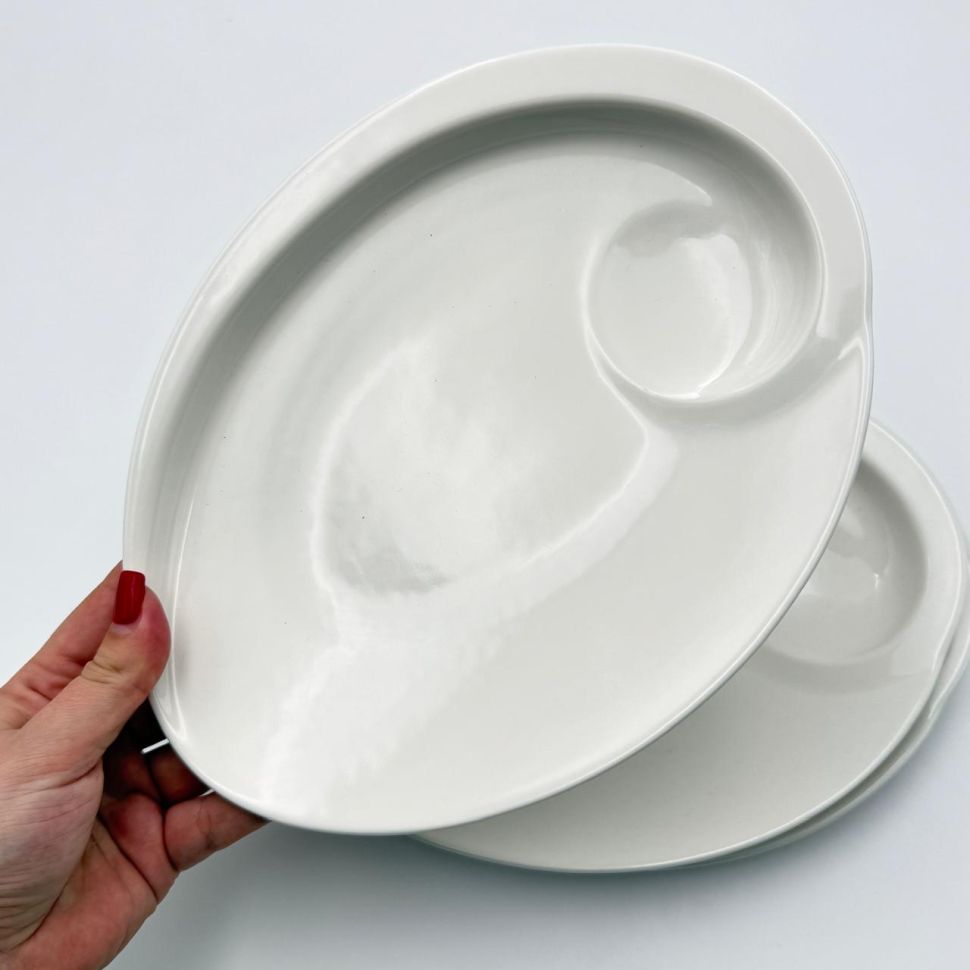 Тарелка овальная ВиллеройБох 27 см Ракушка Германия