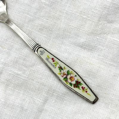 Ложка кофейная Royal Albert 12 месяцев Декабрь 12 см Англия