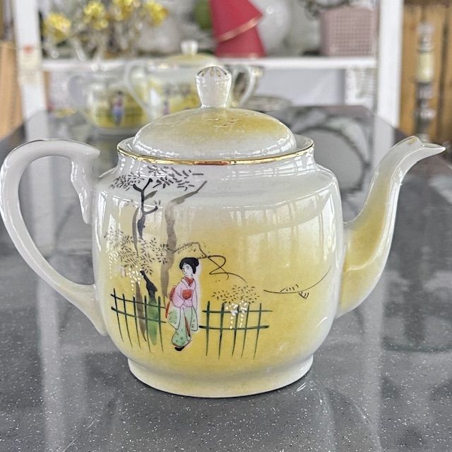 Чайник Гейши и рикша 850 мл фарфор Япония