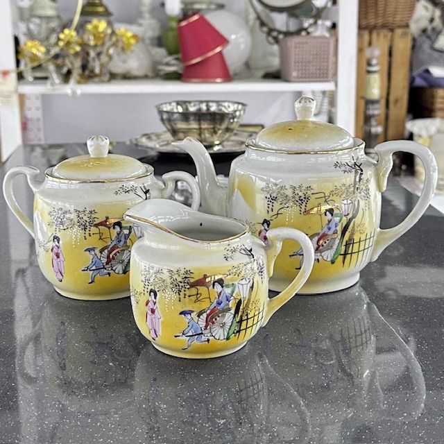 Чайник Гейши и рикша 850 мл фарфор Япония