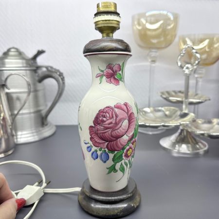 Лампа настольная Розы 25 см фарфор дерево